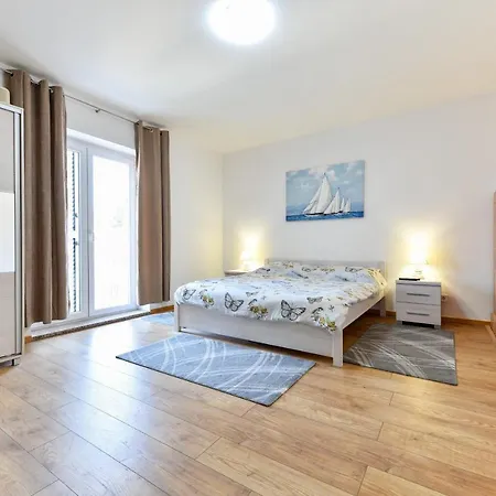 Apartmán Nightbird